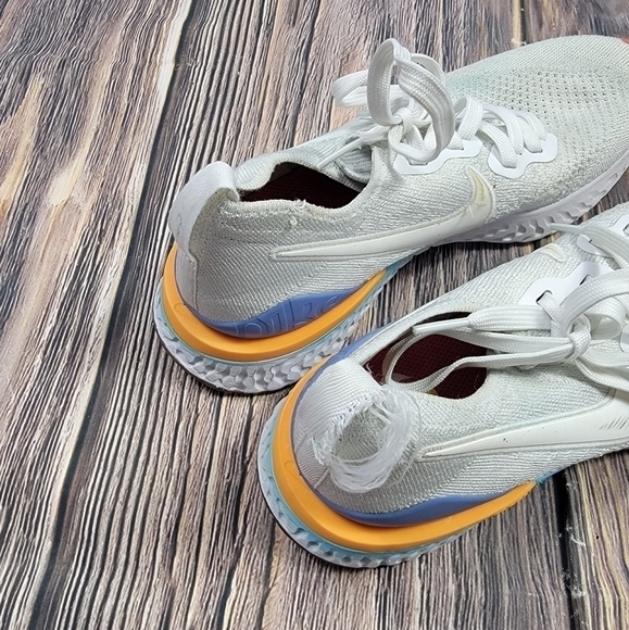 Women's Size 8 Nike Epic React Flyknit 2 Dream it, Do it W - Picture 6 of 6